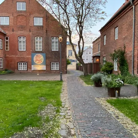 Wohlfuehlen In Historischem Haus * Brake (Wesermarsch)